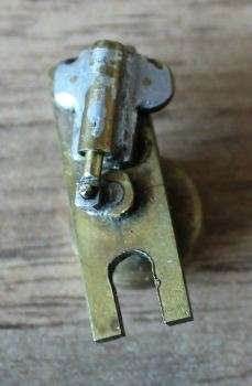 Oscillating engine